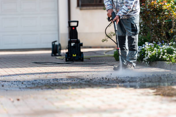 Best Commercial Pressure Washing  in Briarcliff, TX