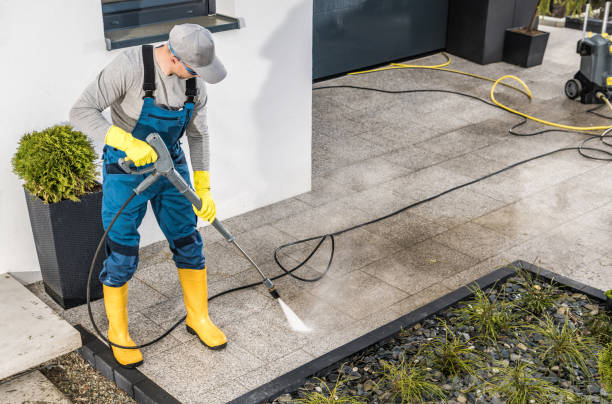 Best Roof Power Washing Services  in Briarcliff, TX